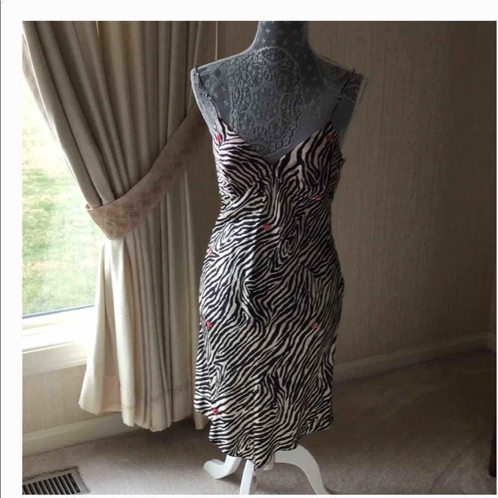 Gorgeous & Sexy animal print dress - size 2